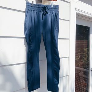 Prana Dark Blue Joggers. Size: S